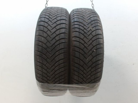 Paire de pneus KLEBER QUADRAXER 2 175 60 15 81 H
