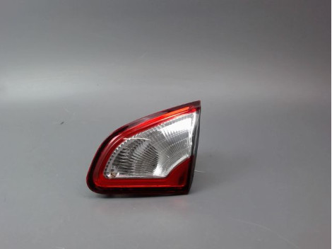 FEU ARRIERE INTERIEUR DROIT NISSAN QASHQAI BREAK I Phase 1 2007-2010