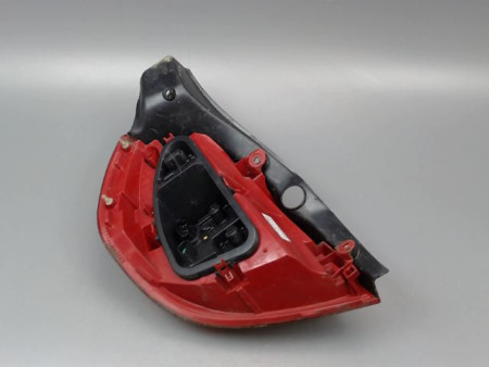 FEU ARRIERE DROIT RENAULT CLIO III Phase 2 2009-...