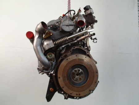 MOTEUR DIESEL NISSAN ALMERA TINO MONOSP. Phase 1 2000-2003 2.2 dCi
