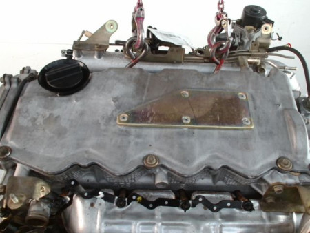 MOTEUR DIESEL NISSAN ALMERA TINO MONOSP. Phase 1 2000-2003 2.2 dCi