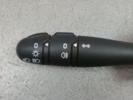 COMMANDE ECLAIRAGE RENAULT TRAFIC FG L1H1 II Phase 2 -1000- CRT 2006-...