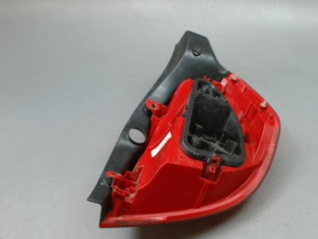 FEU ARRIERE GAUCHE  RENAULT CLIO III Phase 2 2009-2014