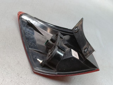 FEU ARRIERE DROIT NISSAN QASHQAI BREAK I Phase 1 2007-2010