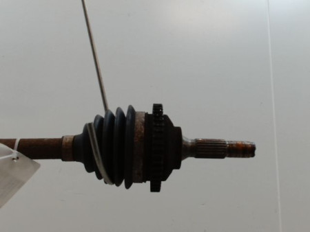 TRANSMISSION AVANT GAUCHE PEUGEOT 206 + 2009-2013 1.1
