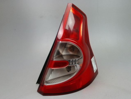 FEU ARRIERE DROIT DACIA SANDERO I 2008-2012