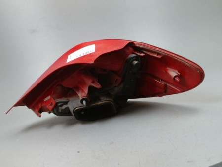 FEU ARRIERE GAUCHE  PEUGEOT 207 2006-2013