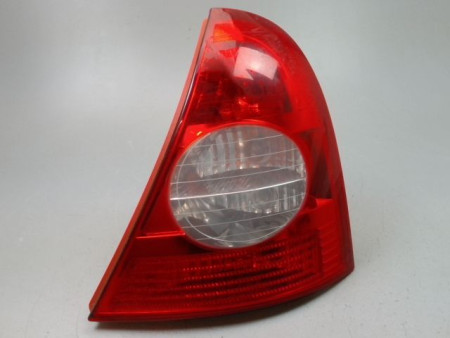 FEU ARRIERE DROIT RENAULT CLIO II Phase 2 2001-2006