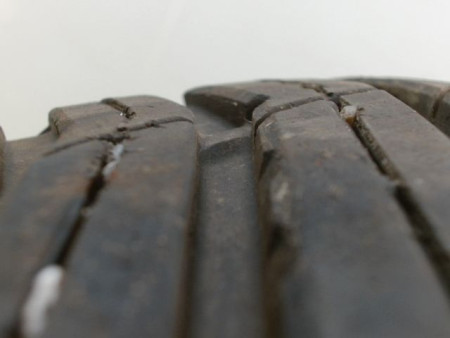 Pneu MICHELIN CROSSCLIMATE 2 235 45 17 97 Y