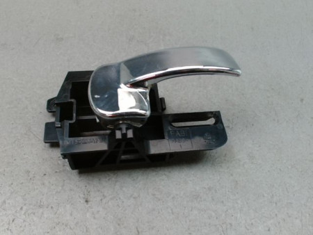 POIGNEE INTERIEURE PORTE AVANT DROIT NISSAN QASHQAI