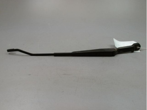 BRAS ESSUIE-GLACE AVANT DROIT RENAULT CLIO II Phase 1 1998-2001
