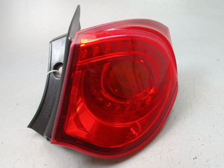 FEU ARRIERE DROIT ALFA ROMEO GUILIETTA 2010-