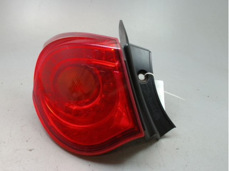 FEU ARRIERE GAUCHE  ALFA ROMEO GUILIETTA 2010-