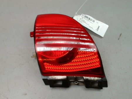 FEU DE PARE-CHOC ARRIERE DROIT PEUGEOT 2008 Phase 1 2013-...