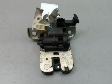 SERRURE HAYON  AUDI A3 SPORTBACK II Phase 2 (8P) 2008-2012
