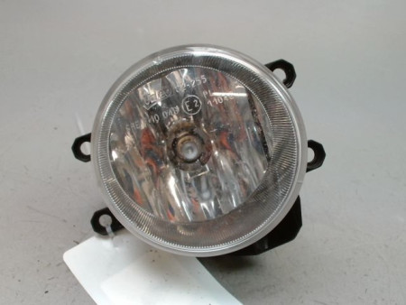 PHARE ANTIBROUILLARD AVANT DROIT TOYOTA AURIS 2010-
