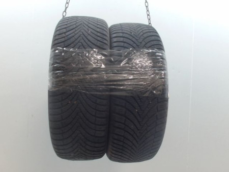 Paire de pneus KUMHO SOLUS 4S HA32 205 55 16 91 H