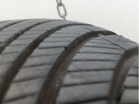 Pneu KUMHO SOLUS 4S HA32 215 50 17 95 W