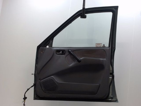 PORTE AVANT DROIT FORD MAVERICK 93-96