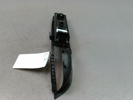 COMMANDE LEVE-GLACE PORTE AVG FORD FOCUS III Phase 2 2014-...