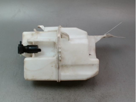 RESERVOIR LAVE-GLACE AVANT LAND ROVER FREELANDER 2007-
