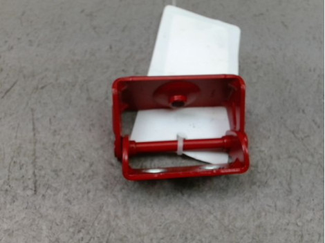 CHARNIERE HAYON D FIAT 500 2007-