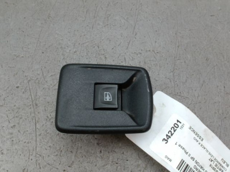 COMMANDE LEVE-GLACE PORTE AVD DACIA SANDERO II Phase 1 2012-...