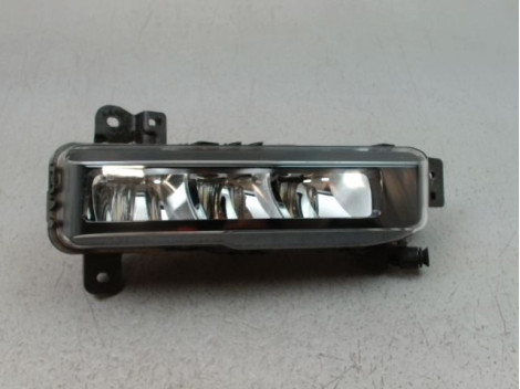 PHARE ANTIBROUILLARD AVANT DROIT BMW SERIE 1