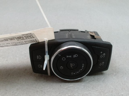 INTERIEUR COMMANDE PHARES FORD FOCUS III 2011-...