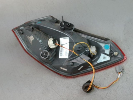 FEU ARRIERE GAUCHE  FORD FOCUS 2008-