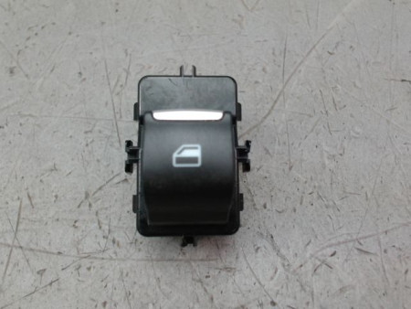 COMMANDE LEVE-GLACE PORTE AVD FORD ECOSPORT