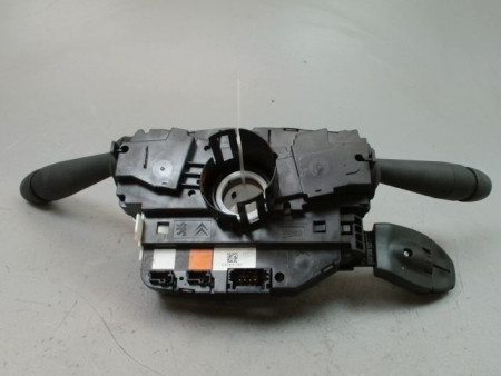 BLOC COMMODOS PEUGEOT 208