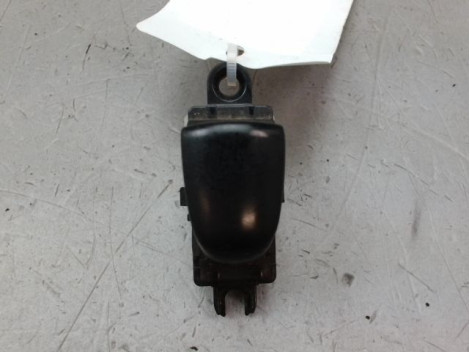 COMMANDE LEVE-GLACE PORTE AVD NISSAN X-TRAIL