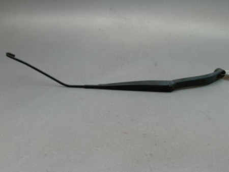 BRAS ESSUIE-GLACE AVANT DROIT OPEL KARL