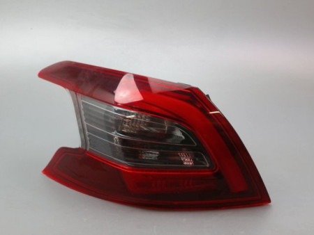 FEU ARRIERE GAUCHE  PEUGEOT 308 2011-