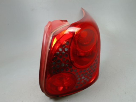 FEU ARRIERE DROIT PEUGEOT 207 SW 2007-2013