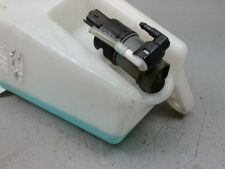 RESERVOIR LAVE-GLACE AVANT NISSAN MICRA 2009-