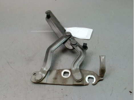 COMPAS GAUCHE CAPOT FORD FIESTA 2010-