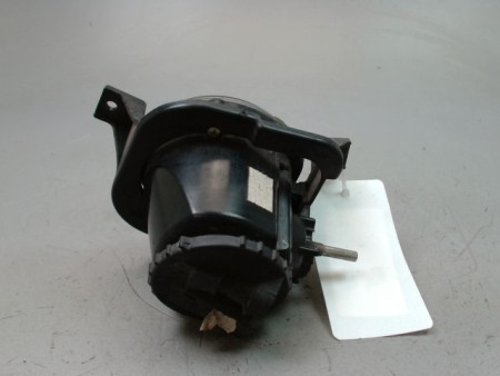 PHARE ANTIBROUILLARD AVANT DROIT FORD KA II 2008-...