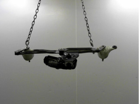 MECANISME+MOTEUR LEVE-GLACE AVANT DROIT OPEL AGILA