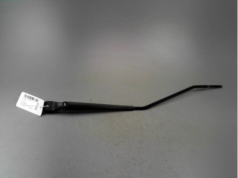 BRAS ESSUIE-GLACE AVANT DROIT RENAULT SCENIC MONOSP. III Phase 1 2009-2011