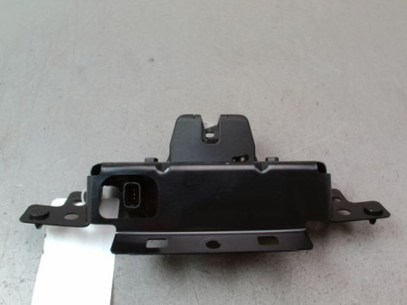 SERRURE HAYON  PEUGEOT 208