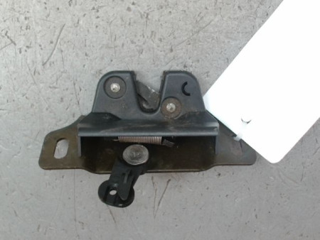 SERRURE HAYON  PEUGEOT 106 Phase 1 1991-1996