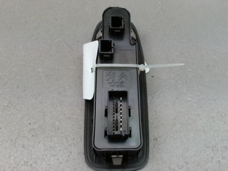 COMMANDE LEVE-GLACE PORTE AVG PEUGEOT 2008 Phase 1 2013-...