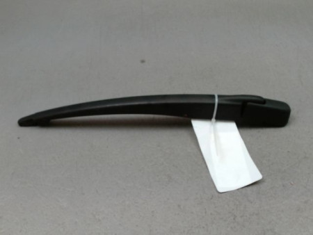 BRAS ESSUIE-GLACE ARRIERE DACIA SANDERO I 2008-2012