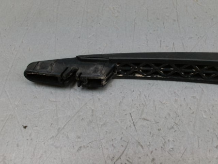 BRAS ESSUIE-GLACE ARRIERE DACIA SANDERO I 2008-2012