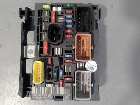 BOITE A FUSIBLES PEUGEOT 308 I Phase 1 2007-2011
