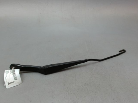 BRAS ESSUIE-GLACE AVANT GAUCHE PEUGEOT 206 + 2009-2013