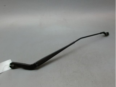 BRAS ESSUIE-GLACE AVANT GAUCHE PEUGEOT BOXER 290C TOLE 2002-
