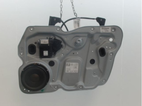 MECANISME+MOTEUR LEVE-GLACE AVANT DROIT VOLKSWAGEN TOURAN 09-